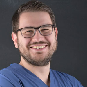 Dr Furkan Ozeken