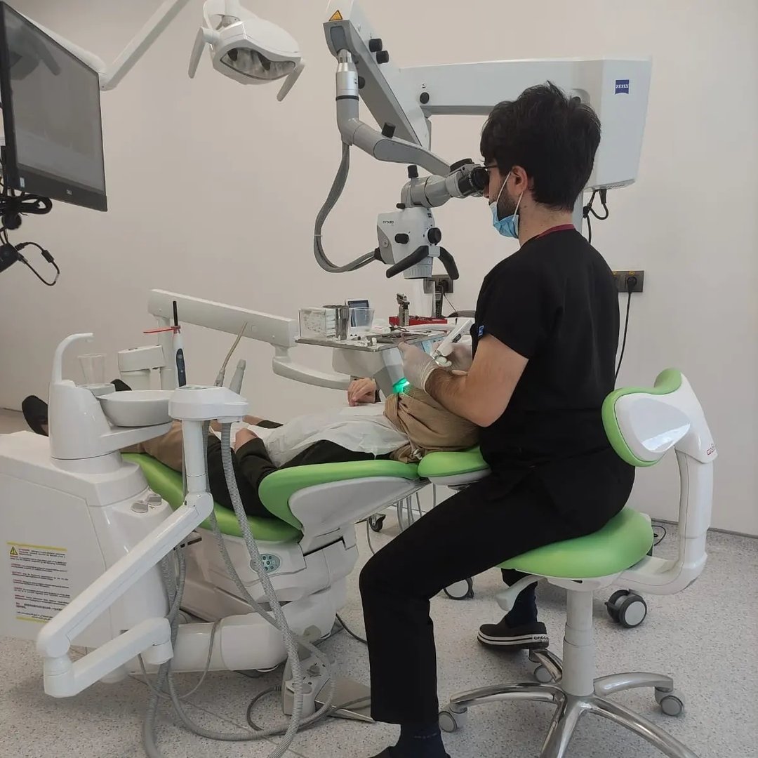 Dr. Abdullah ÖZCEYLAN